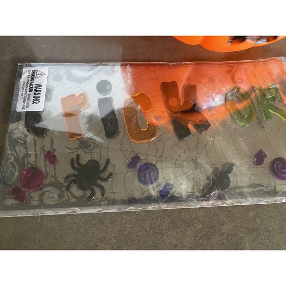 Grand Venture Vintage Pumpkin Pail Vinyl Skeleton Tablecloth Jelly Stickers Lot - Picture 2 of 12